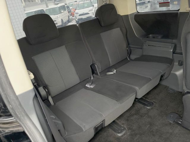 3��ڃV�[�g�͂�������ԗǍD����l�ł��������ƍ����Ē����܂��̂ŁA��l���ł̂��o���������N���N�ł��􂲉Ƒ��ŁA�C�̒m�ꂽ���ԂŁA�h���C�u�ɍs���̂��y���݂ł��ˁ�