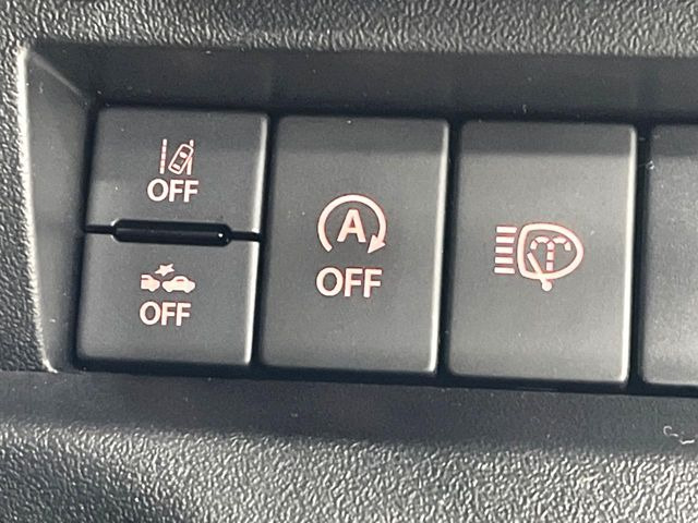 �y�X�Y�L �Z�[�t�e�B�T�|�[�g�z���s���ɑO���̎ԗ�����F�����A�Փ˂������Ȏ��͌x��ƃu���[�L�ŏՓˉ���Ɣ�Q�y�����A�V�X�g�B�����S�Ƀh���C�u�����y���݂��������܂��B