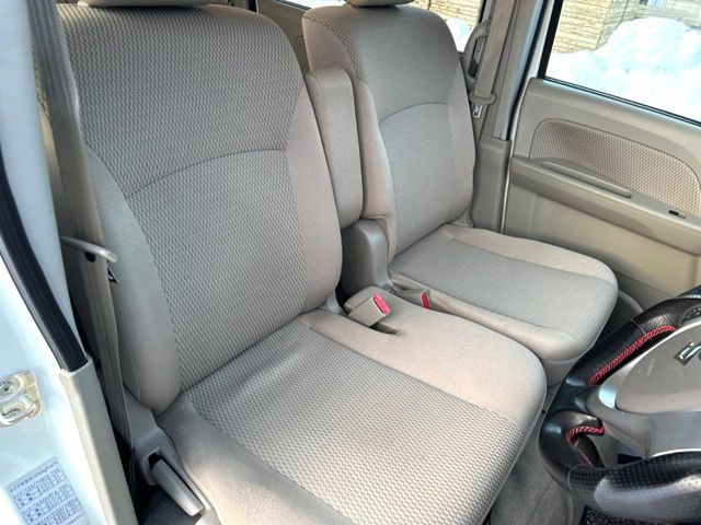 �^�]�ȃV�[�g���͎g�p�������Ȃ��A�ǍD�ȏ�ԂƂȂ��Ă��܂��B���J�Ɏg���Ă������Ƃ��悭�킩��܂��ˁB