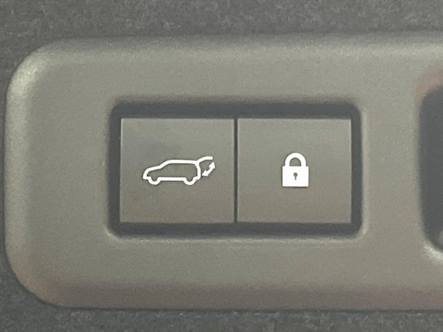 �y�p���[�o�b�N�h�A�z�X�}�[�g�L�[��^�]�Ȃ̃{�^�������������Ń��A�Q�[�g�������ŊJ���܂�!�ו��������Ă��鎞��A�����ʒu�ɂ���o�b�N�h�A��߂�ۂɕ֗��ȋ@�\�ł���