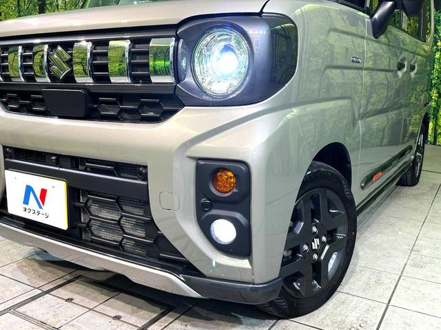 �yLED�w�b�h���C�g�z���V����ԑ��s�����ǍD�Ȏ��E���m�ۂ����S���ĉ^�]�ł��鍂�P�xLED�w�b�h���C�g�𑕔�!�_�����x�������A����d�͂��}�����Ă��܂��B