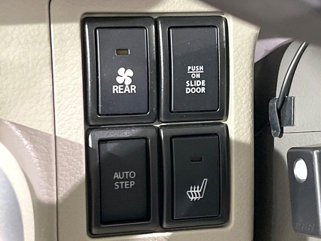 �y�V�[�g�q�[�^�[�z�������ɏd�󂷂�V�[�g�q�[�^�[!�G�A�R����葁�����܂��Ă����̂Ŋ�����̐l�����S�ł��ˁ�G�A�R���̉����͊������邩����A�Ƃ������ɂ����������߂ł��B