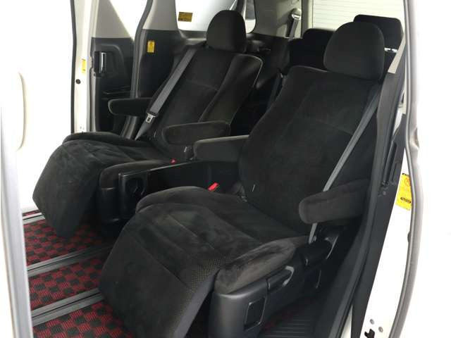 �y�I�b�g�}���t���Z�J���h�V�[�g�z�ő�800mm�̃����O�X���C�h�V�[�g�ƃI�b�g�}���@�\�ɂ�葫���y�X�L�΂������\�ł�!�܂��A�Ђ��|��������܂��̂ŁA���K�ȃh���C�u�����y���݂��������܂�!