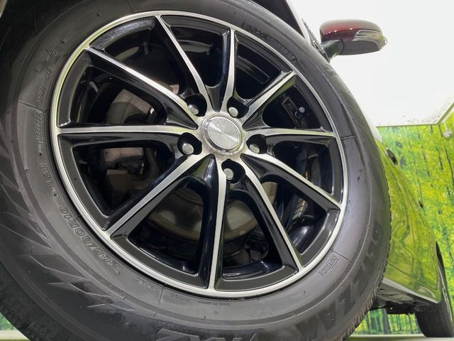 �y16�C���`�A���~�z�C�[���z�O�ςɃ}�b�`�����A���~�z�C�[���𑕒����Ă���܂��B�e��A���~�z�C�[����A�X�^�b�h���X�^�C�����戵�����Ă���܂��B���񂲑��k����������