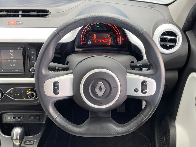 ���n���h�����̃X�������Ȃ��A���ꂢ�ȏ�Ԃ��ێ����Ă���܂��B�e�X�C�b�`���̓�����m�F�ς݂ł��B