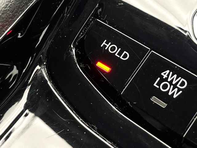 ���I�[�g�z�[���h:�����Ԃɑ�����������Ă���A�d���p�[�L���O�u���[�L�ł��B�M���҂��̍ۂł��u���[�L�𓥂ݑ����Ă����K�v���Ȃ��Ȃ�܂�!