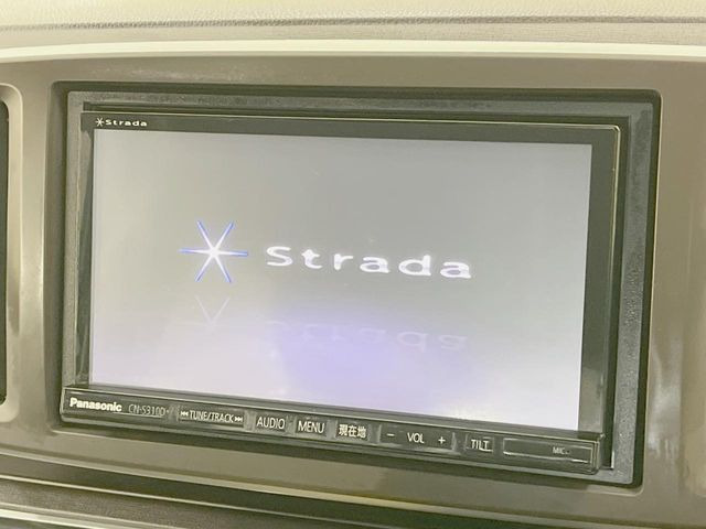 �y�i�r�Q�[�V�����z�g���₷���i�r�ŖړI�n�܂ł�������ē����Ă���܂��B�e��I�[�f�B�I�Đ��@�\���[�����Ă���A���Ԃ̉^�]������Ɋy�����Ȃ�܂�!!