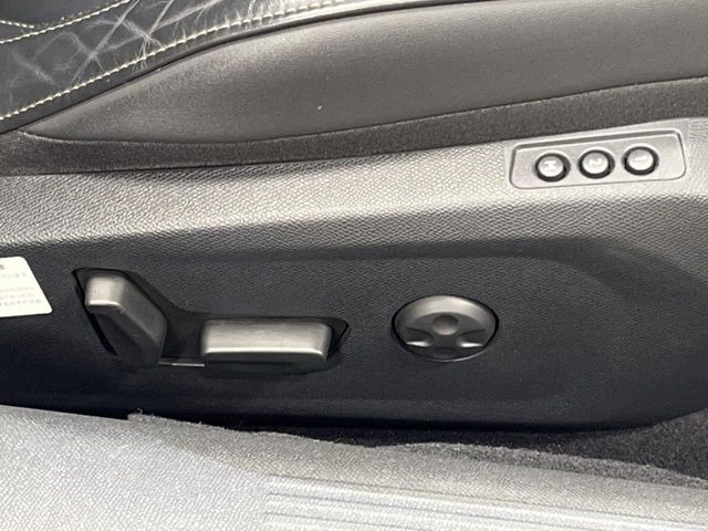 ���p���[�V�[�g:�V�[�g�ʒu��&ldquo;�O��Ɣw�������&ldquo;�p�x�̔��������\�ƂȂ�܂��B�蓮�ݒ�̃V�[�g�����A���ׂ₩�Ȑݒ肪�ł���̂��|�C���g�ł��B