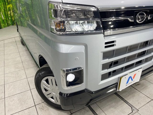 �yLED�w�b�h���C�g�z���V����ԑ��s�����ǍD�Ȏ��E���m�ۂ����S���ĉ^�]�ł��鍂�P�xLED�w�b�h���C�g�𑕔�!�_�����x�������A����d�͂��}�����Ă��܂��B