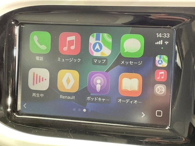 ��Apple Car Play:�X�}�z�Ƃ̗L���ڑ��ŁA�i�r�E�I�[�f�B�I�Đ��ȂǃX�}�z�̃A�v���@�\����ʂł��g����֗��@�\�ł�!