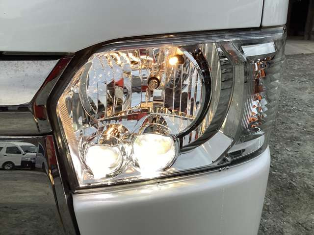 ����LED�w�b�h���C�g!