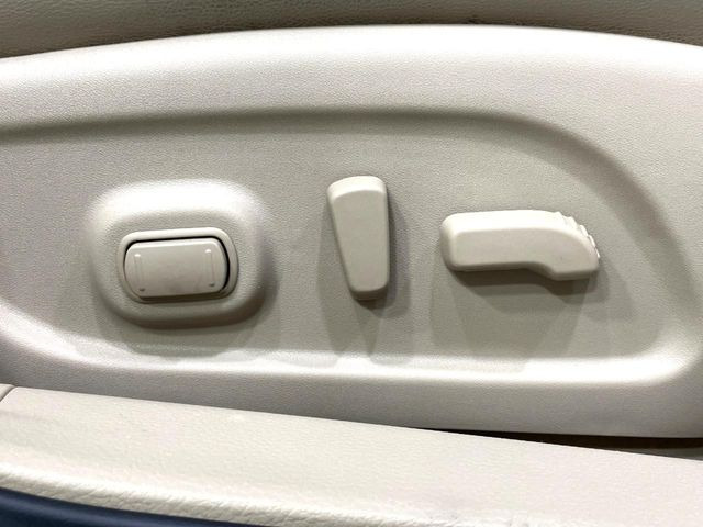 �y�p���[�V�[�g�z�X�C�b�`��ŊȒP�ɃV�[�g�̔��������\!�d��������͂�����܂���!���K�ȃV�[�g�|�W�V�����ɃZ�b�g���āA���K�ȃh���C�u�����y���݂��������B