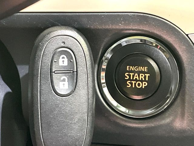 �y�L�[���X�X�^�[�g�V�X�e���z�J�o����|�P�b�g�ɓ��ꂽ�܂܂ł��h�A�̎{���E�������\�ȃX�}�[�g�L�[�𑕔��B�G���W���̃I���E�I�t�����J�M�����o���K�v����������Ƃ��Ă��֗��ł���