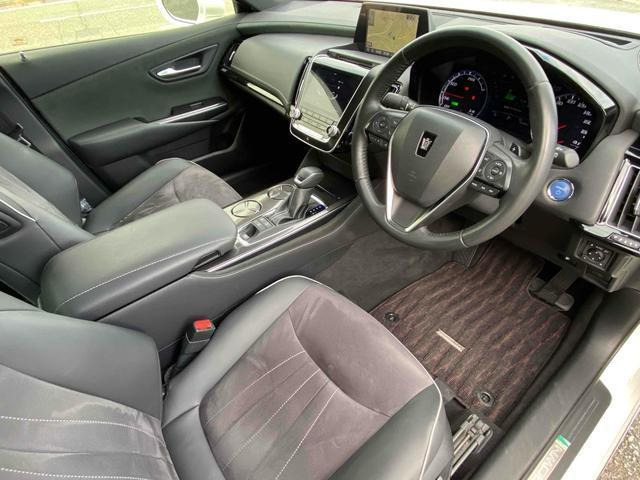 クラウンハイブリッド 2.5 RS アドバンス