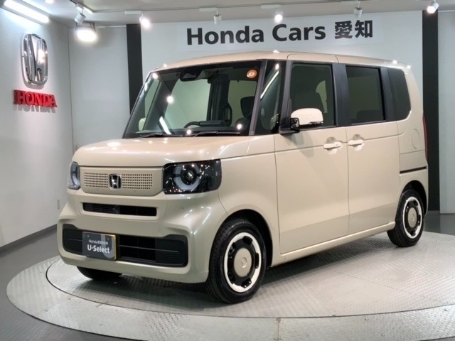 N-BOXファッションスタイル モノトーン