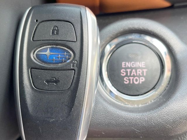 �y�A�N�Z�X�L�[&�v�b�V���X�^�[�g�z�J�o����|�P�b�g�ɓ��ꂽ�܂܂ł��h�A�̎{���E�������\�ȃX�}�[�g�L�[�𑕔��B�G���W���̃I���E�I�t�����J�M�����o���K�v�������A�{�^�����v�b�V�����邾����OK��