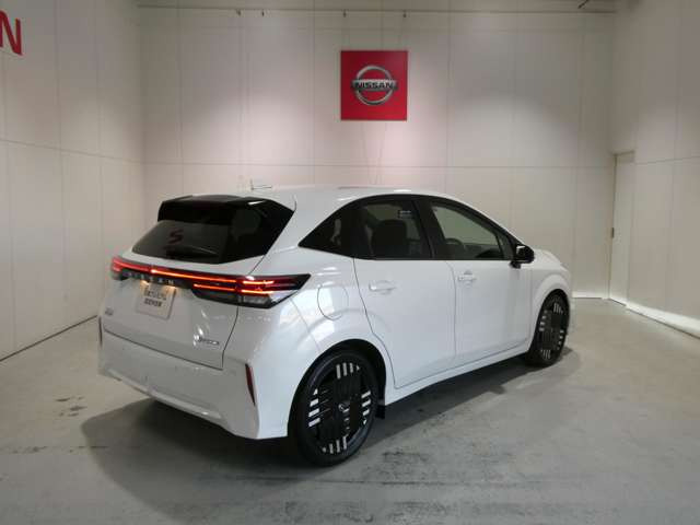 ノートオーラ1.2 G レザーエディション