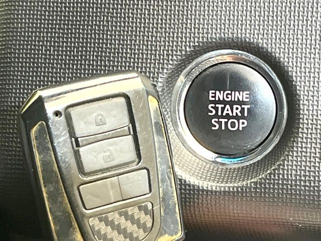 �y�X�}�[�g�L�[�z�J�o����|�P�b�g�ɓ��ꂽ�܂܂ł��h�A�̎{���E�������\�ȃX�}�[�g�L�[�𑕔��B�G���W���̃I���E�I�t�����J�M�����o���K�v����������Ƃ��Ă��֗��ł���