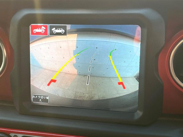 ���o�b�N�J����:�s���Ȓ��Ԃ�����ň��S!���[���A�V�X�g�t���Ȃ̂ŋ����ӏ��ł̒��Ԃ����N���N�ł�!