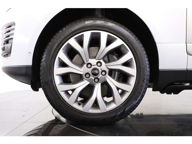 ����21�C���`7�X�v���b�g�X�|�[�NSTYLE 7001�A���C�z�C�[�������ŁA���������i�ɂ܂Ƃ߂�ꂽ1��ł��B