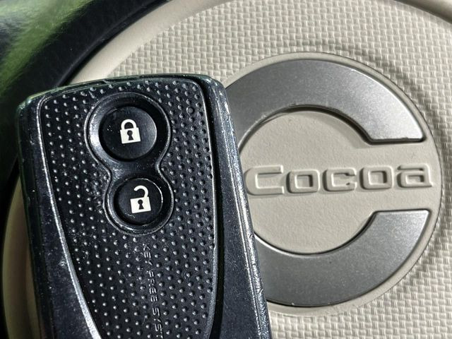 �y�L�[�t���[�V�X�e���z�J�o����|�P�b�g�ɓ��ꂽ�܂܂ł��h�A�̎{���E�������\�ȃX�}�[�g�L�[�𑕔��B�G���W���̃I���E�I�t�����J�M�����o���K�v����������Ƃ��Ă��֗��ł���