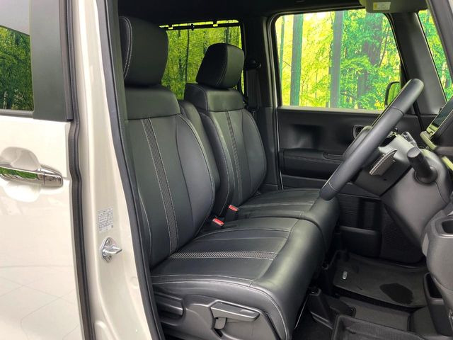 �y�n�[�t���U�[�V�[�g�z�������ƍ���S�n�𗼗������l�C�̃V�[�g���w�ʁE���ʂ̃t�@�u���b�N�f�ނ́A�ʋC���̗ǂ��⊊��ɂ����ɗD��Ă��܂��B�C���╞���ɍ��E���ꂸ���K�ɂ���肢�������܂��B