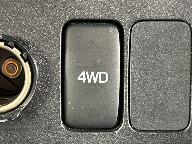 4WD�̂��Ԃł��̂ŁA�ᓹ�ł����S�ł���~��n�n��ɂ��Z�܂��̕��ȊO�ɂ��A�E�B���^�[�X�|�[�c����̕���~��n��֋A�Ȃ����@�������ɂ���������!