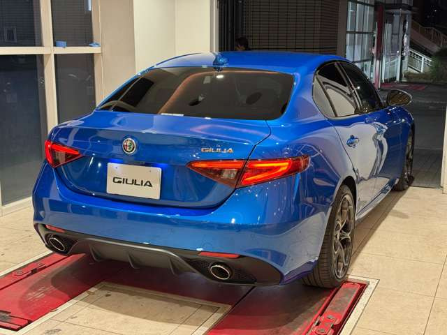 ジュリア2.0 ターボ ヴェローチェ