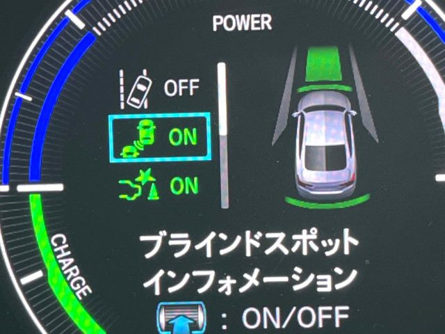 �y�u���C���h�X�|�b�g�C���t�H���[�V�����z���s���A�h�A�~���[�̎��p�ɂȂ�₷���ӏ��Ɍ㑱�Ԃ��ڋ߂���ƃT�C�h�~���[�t�߂Ɍx����\���A�h���C�o�[�ɒ��ӊ��N�����Ă���܂��B