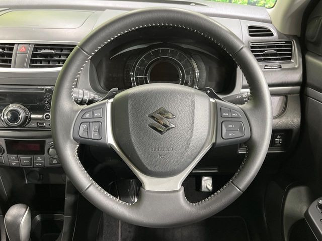 �y�����v�����X�e�A�����O�z�㎿�Ȋv���g�p���邱�ƂŁA��ɂ����������݂ƂĂ��^�]���₷���n���h���ł���