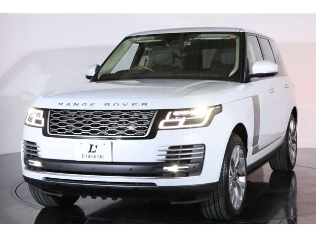 �s�N�Z��LED�w�b�h���C�g���ڂŁA��Ԃ�I�t���[�h�ł̑��s�����S�ł��B���O�W���A���[SUV�̌��c�̃u�����h�Ƃ��Ă̈��S��������܂��B