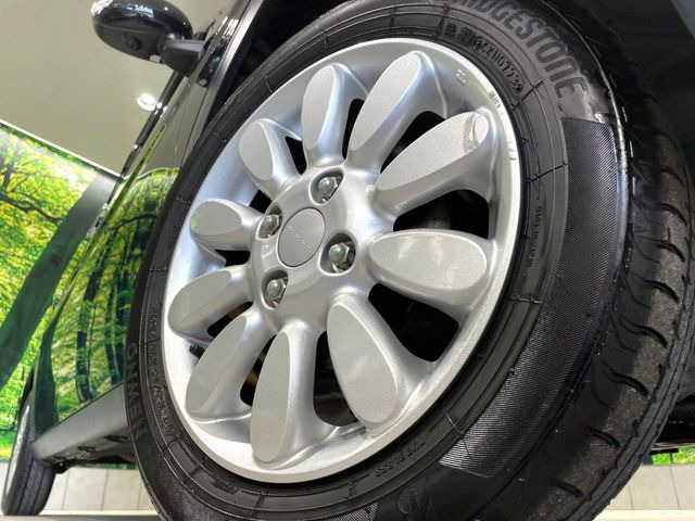 �y����14�C���`�A���~�z�C�[���z�O�ςɃ}�b�`���������A���~�z�C�[���𑕒����Ă���܂��B�e��ЊO�A���~�z�C�[����A�X�^�b�h���X�^�C�����戵�����Ă���܂��B���񂲑��k����������