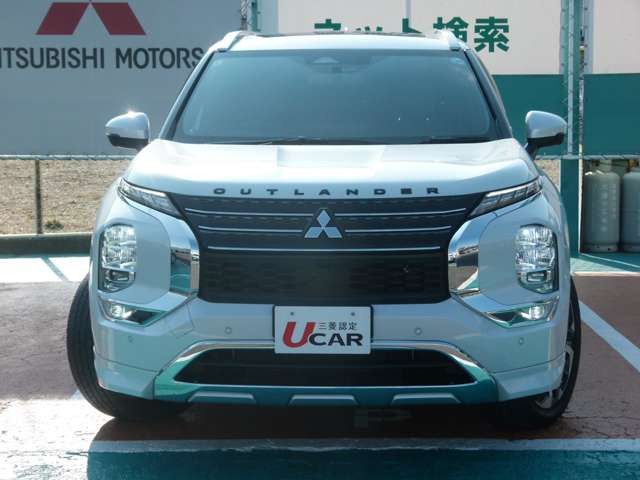 アウトランダーPHEV 2.4 P 4WD