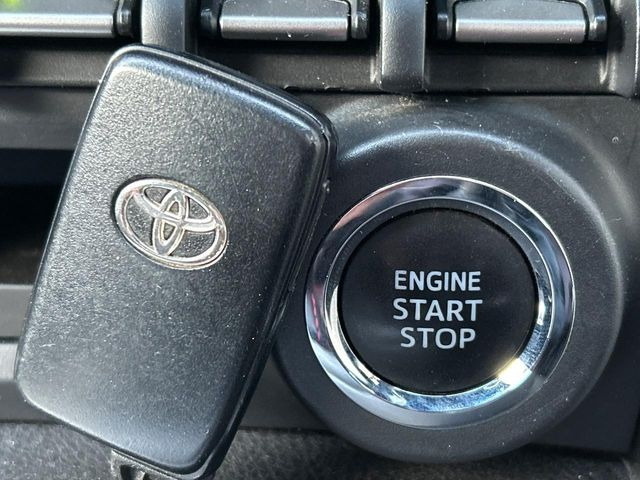 �y�X�}�[�g�L�[�z�J�o����|�P�b�g�ɓ��ꂽ�܂܂ł��h�A�̎{���E�������\�ȃX�}�[�g�L�[�𑕔��B�G���W���̃I���E�I�t�����J�M�����o���K�v����������Ƃ��Ă��֗��ł���