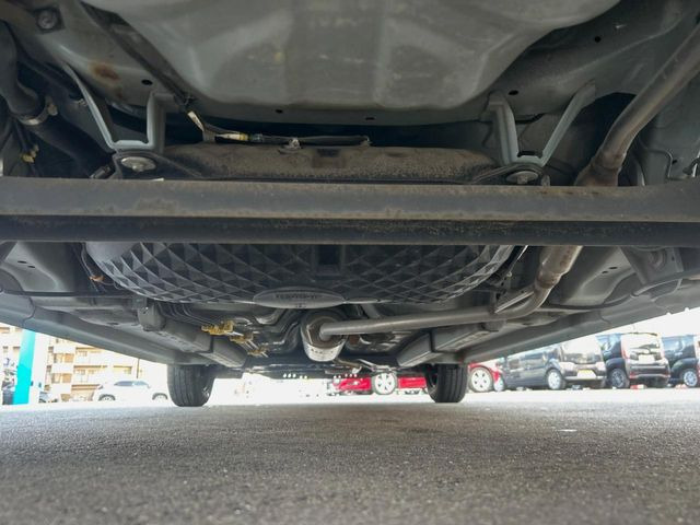 ����肪���ꂢ�Ȃ����ɁA�h�K���H�̎{�H���I�X�X���B�~��n��͂������A���ݕ��ɂ��Z���̕���A��Ń}�����E�E�B���^�[�X�|�[�c���������ɂ��D�]���������Ă���܂��B