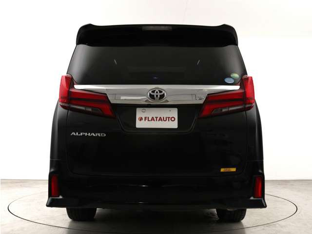 前後ドライブレコーダーもお取り付けできます!安心安全なカーライフには必需品ですね!