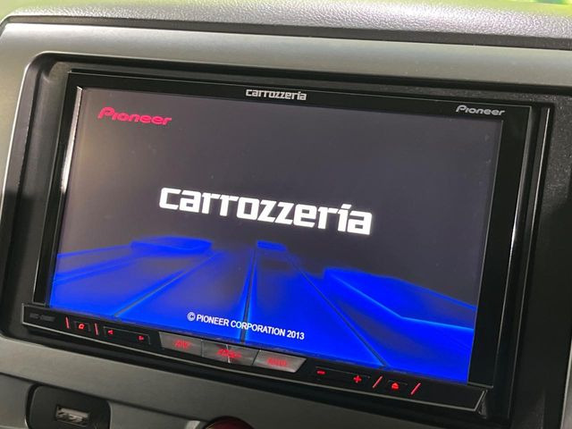 �y�i�r�Q�[�V�����z�g���₷���i�r�ŖړI�n�܂ł�������ē����Ă���܂��B�e��I�[�f�B�I�Đ��@�\���[�����Ă���A���Ԃ̉^�]������Ɋy�����Ȃ�܂�!!