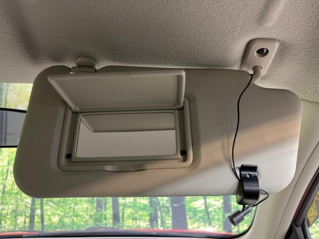 �y�o�j�e�B�~���[�z�T���o�C�U�[���ɐݒu���ꂽ�~���[�Őg�����Ȃ݃`�F�b�N!������Ƃ������C�N�����ɂ����􂵂܂���