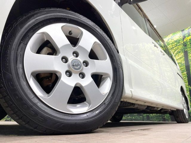 �y����16�C���`�A���~�z�C�[���z�O�ςɃ}�b�`���������A���~�z�C�[���𑕒����Ă���܂��B�e��ЊO�A���~�z�C�[����A�X�^�b�h���X�^�C�����戵�����Ă���܂��B���񂲑��k����������