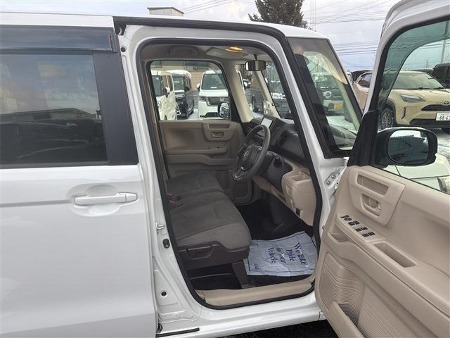 �[�ԑO�ɓ��O���̃N���[�j���O���������܂��B�e��R�[�e�B���O(�ʓr�L��)�����p�ӂ��Ă���܂��̂ŁA���񂲑��k���������B