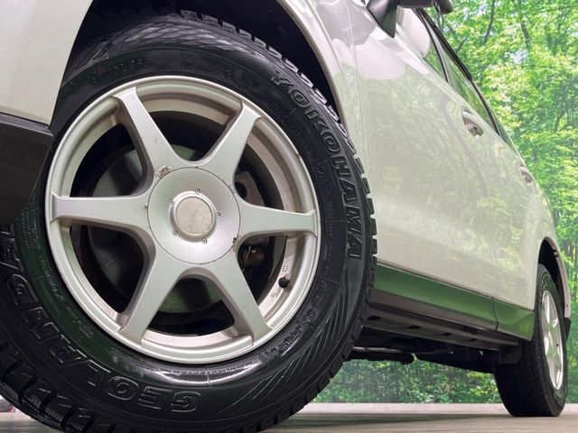 �y16�C���`�A���~�z�C�[���z�O�ςɃ}�b�`�����A���~�z�C�[���𑕒����Ă���܂��B�e��A���~�z�C�[����A�X�^�b�h���X�^�C�����戵�����Ă���܂��B���񂲑��k����������