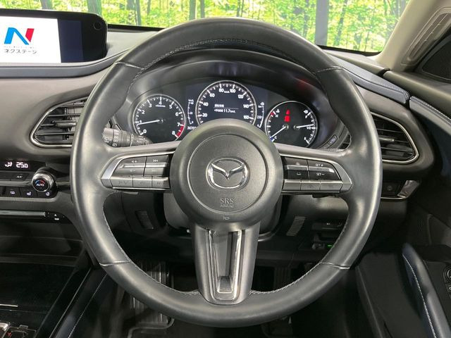 �y�����v�����X�e�A�����O�z�㎿�Ȋv���g�p���邱�ƂŁA��ɂ����������݂ƂĂ��^�]���₷���n���h���ł���