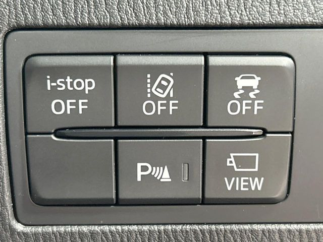 �y�X�}�[�g�V�e�B�u���[�L�T�|�[�g�z�ᑬ���s���ɑO���̎ԗ�����F�����A�Փ˂������Ȏ��͌x��ƃu���[�L�ŏՓˉ���Ɣ�Q�y�����A�V�X�g�B�����S�Ƀh���C�u�����y���݂��������܂��B