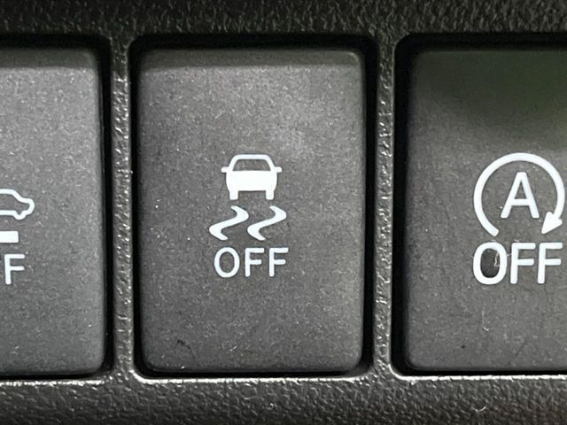 �y������h�~���u�z�ԗ��̉���������m����ƁA�����I�Ɏԗ��̐i�s������ۂ悤�Ɏԗ��𐧌䂵�܂��B�J�̓��ȂǊ���₷���H�ʏ󋵂ł����S�ȉ^�]���\�ł��B