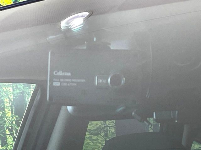 �y�h���C�u���R�[�_�[�z�h���C�u���R�[�_�[����!���s���͂������A������^�]�⎖�̂ɑ��������ہA�f���ŋL�^���A����̃��X�N�ɔ����܂��B���L�^�pSD�J�[�h�͂��q�l�����g�ł��������������K�v������܂��B