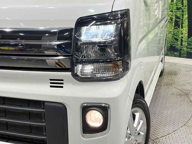 �yLED�w�b�h���C�g�z���V����ԑ��s�����ǍD�Ȏ��E���m�ۂ����S���ĉ^�]�ł��鍂�P�xLED�w�b�h���C�g�𑕔�!�_�����x�������A����d�͂��}�����Ă��܂��B