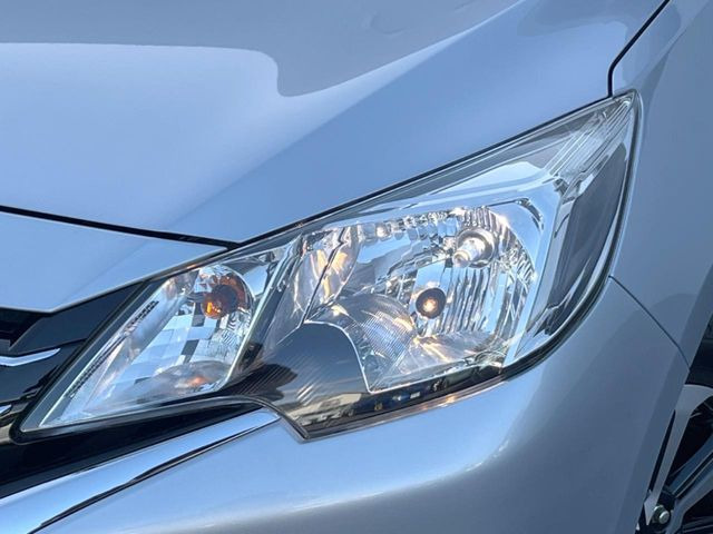 �yHID�w�b�h���C�g�z���ɖ��邭�O�����Ƃ炵�Ă����̂ŁA���V����Ԃ̑��s�������E�ǍD�ň��S���Ă���肢�������܂��B