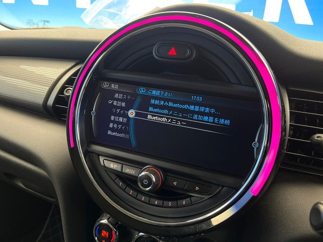 ��Bluetooth:���莝���̃X�}�[�g�t�H���ȂǂƐڑ����A�n���Y�t���[�ʘb��Տꊴ����~���[�W�b�N�Đ������y���݂��������܂��B�����ڑ��ł��̂Ŕς킵��������܂����