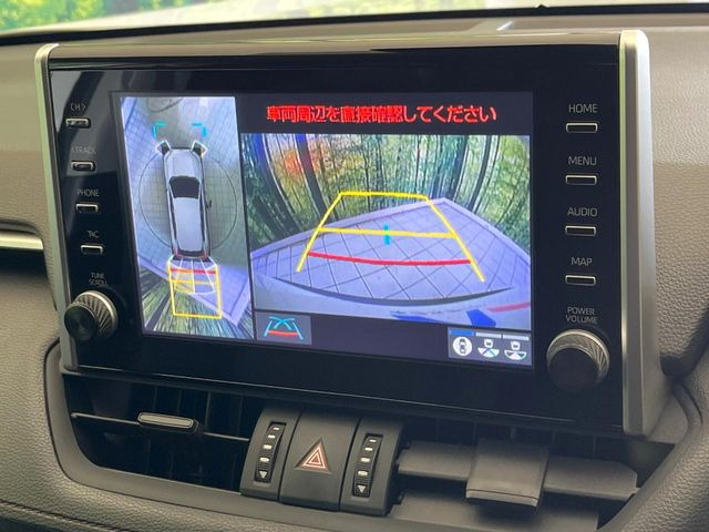 【全方位モニター】専用のカメラにより、上から見下ろしたような視点で360度クルマの周囲を確認することができます☆縦列駐車や幅寄せ時に活躍してくれます♪