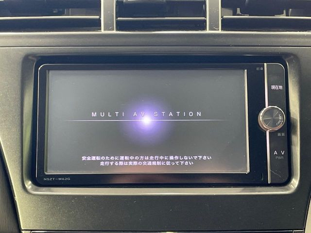 �y���[�J�[�����i�r�z�C���e���A�ɗn�����ރX�^�C���b�V���ȁu��p�݌v�v���[�J�[�i�r�𑕔��􎋔F���⑀�쐫�ȂǊ�{���\�ɂ��D��A���㎿�ȃJ�[���C�t�����y���݂��������܂��B